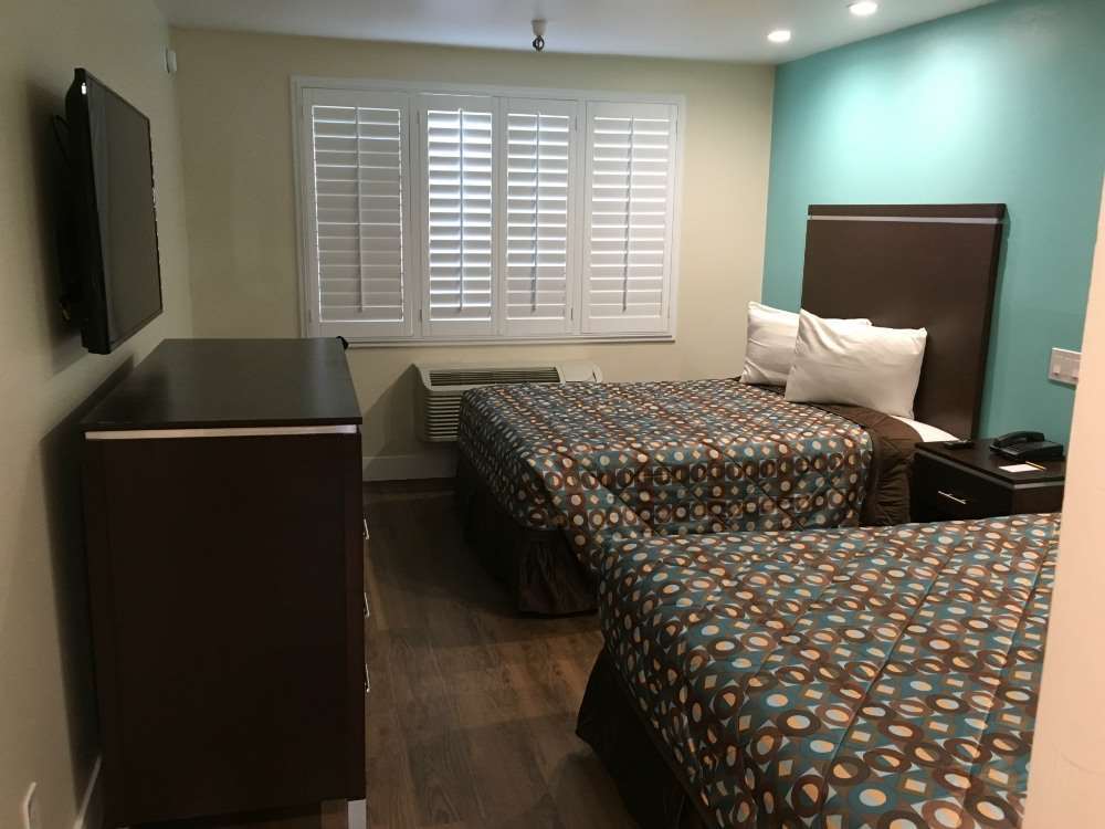 Vagabond Inn Executive - Bakersfield Downtowner Номер фото